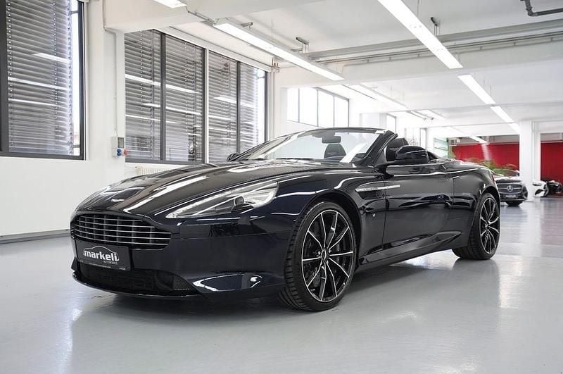 Gebraucht Aston Martin DB9 548 PS (403 kW) 2017 Ultramarineschwarz Cabrio