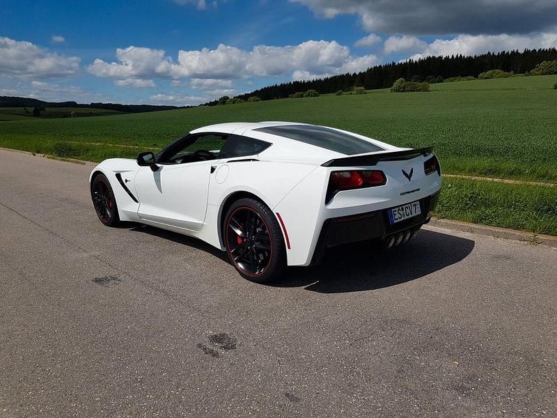 Gebraucht Corvette Stingray 466 PS (342 kW) 2019 Weiß Coupé