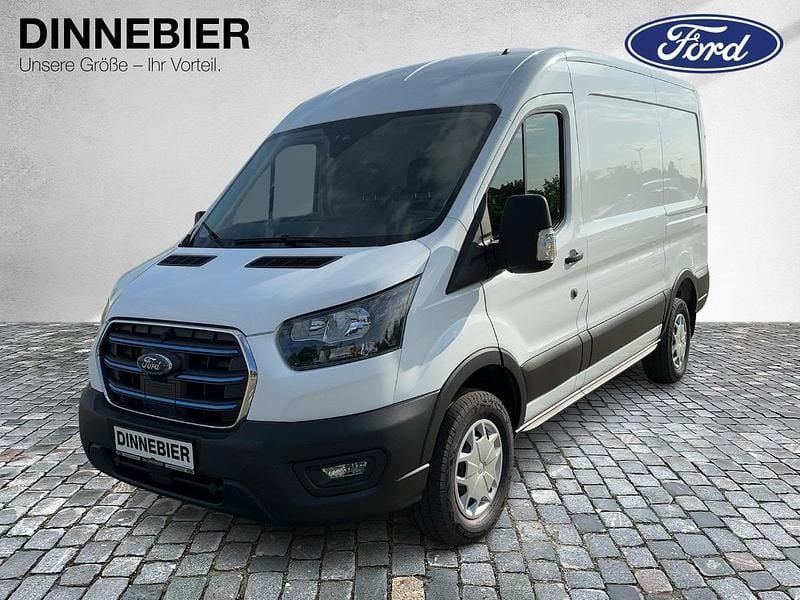 Gebraucht Ford Transit Trend 197 kW (269 PS) 2022 Weiß (metallic) Pickup