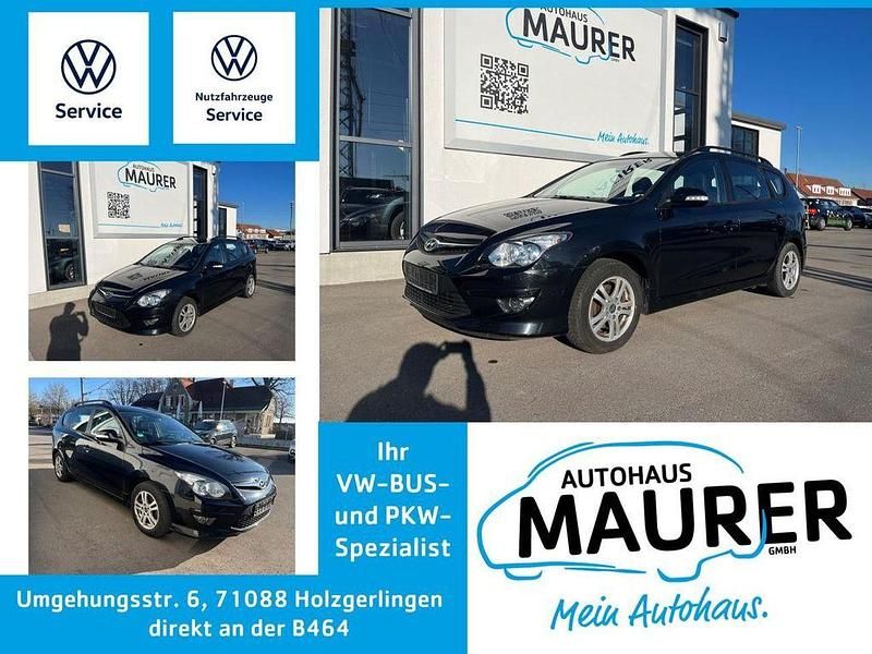 Schwarz Gebraucht 2011 Hyundai i30 Classic Limousine | 2.490 € (Guter Preis) - Bild 1/4