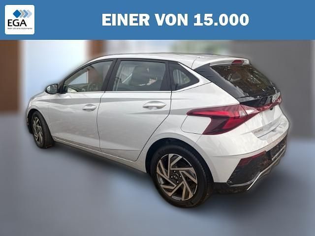 Gebraucht Hyundai i20 Advanced 101 PS (74 kW) 2024 Metallic Kleinwagen