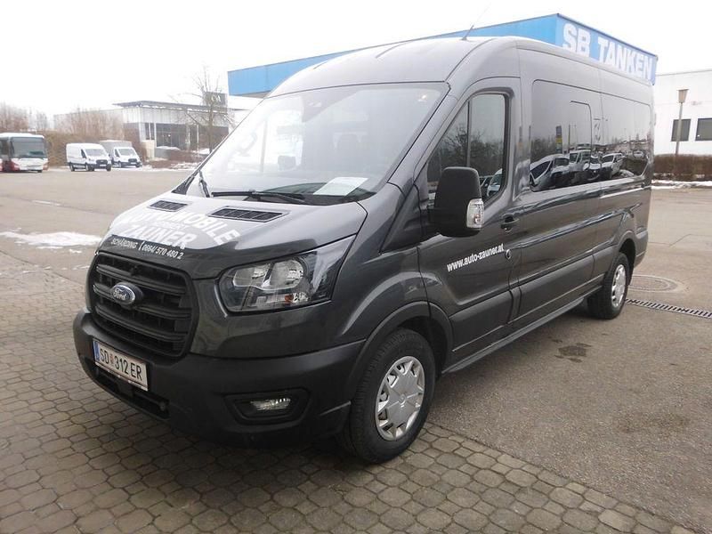 Gebraucht Ford Transit 131 PS (96 kW) 2023 Grau Kombi