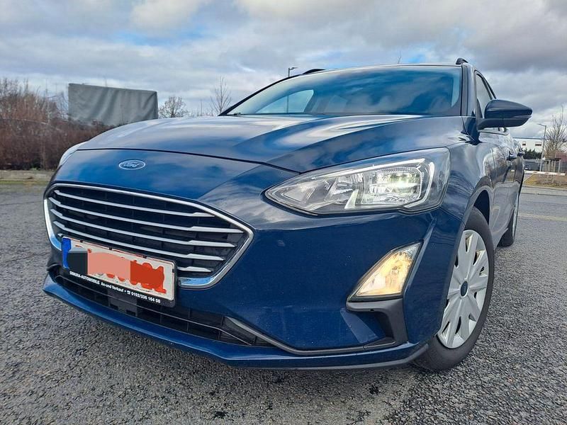 Gebraucht Ford Focus Trend 120 PS (88 kW) 2021 Blau Kombi