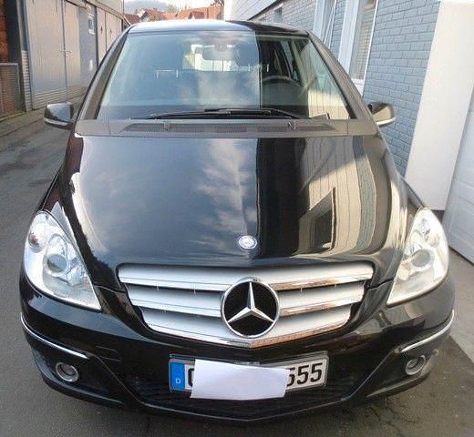 Gebraucht Mercedes B200 136 PS (100 kW) 2010 Schwarz Van / Kleinbus