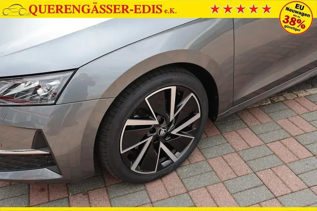 Neu Skoda Octavia Dynamic 150 PS (110 kW) 2026 Grau Limousine