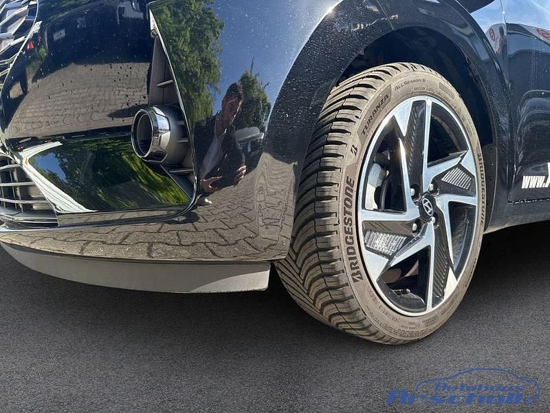 Neu Hyundai i10 Prime 79 PS (58 kW) 2025 Schwarz Kleinwagen