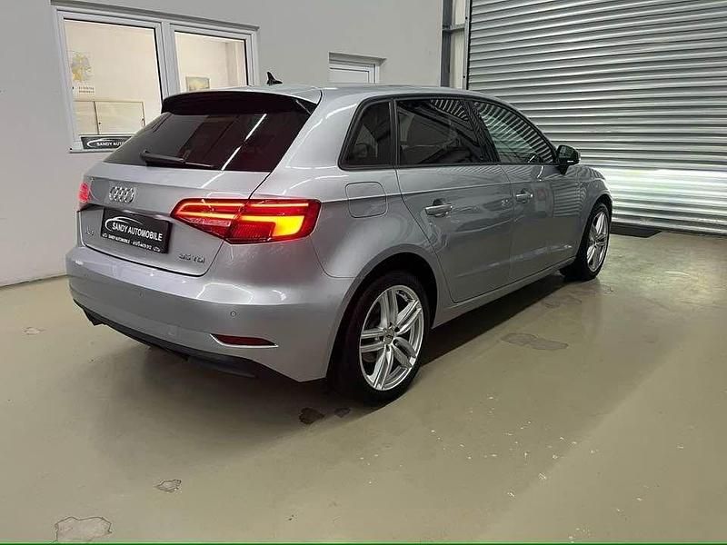 Gebraucht Audi A3 Basis 150 PS (110 kW) 2020 Silber Limousine