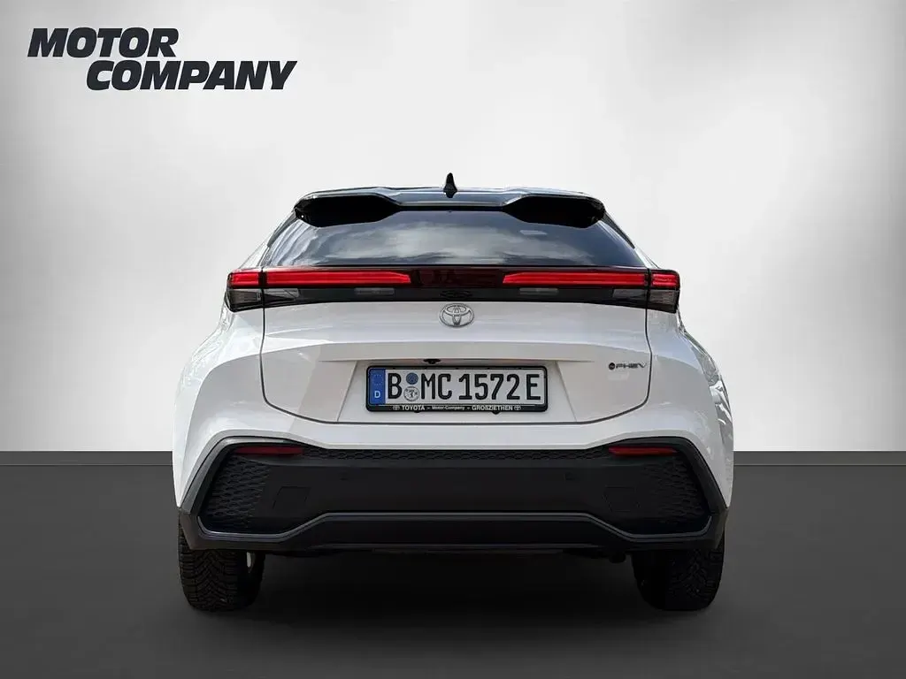 Gebraucht Toyota C-HR Team 223 PS (164 kW) 2024 Super white / black SUV