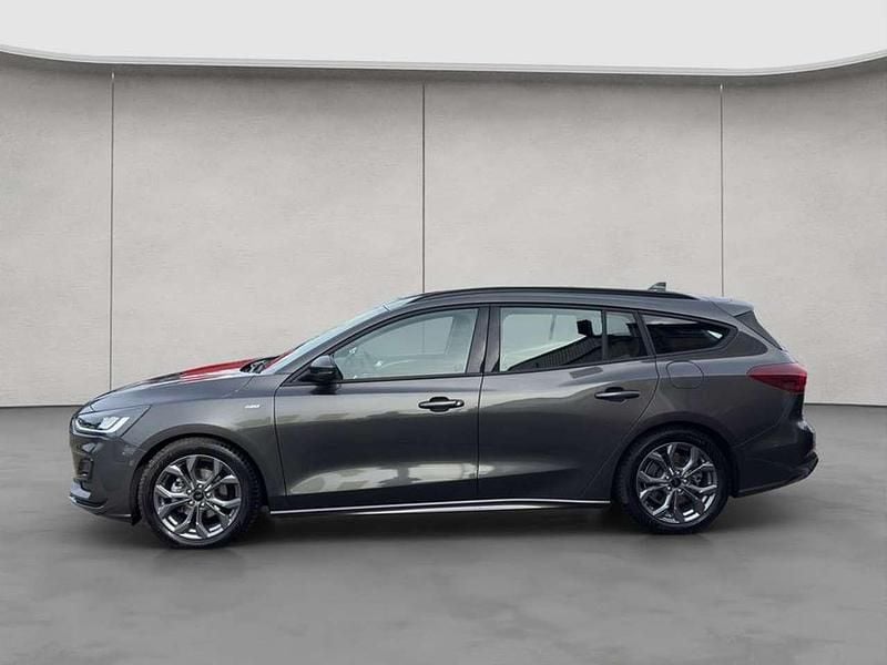 Gebraucht Ford Focus ST-Line 116 PS (85 kW) 2024 Grau Kombi