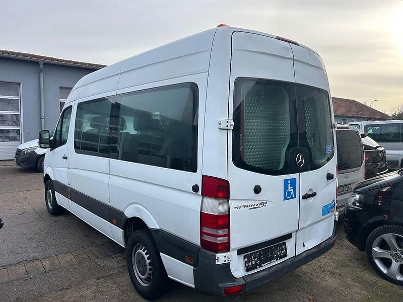 Gebraucht Mercedes Sprinter 129 PS (94 kW) 2011 Weiß Van