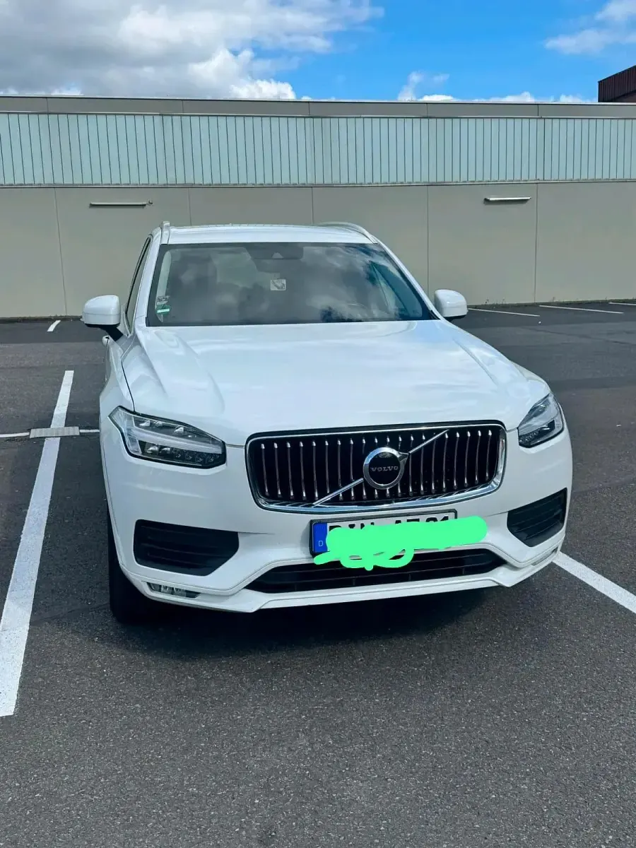Gebraucht Volvo XC90 235 PS (172 kW) 2021 Weiß SUV