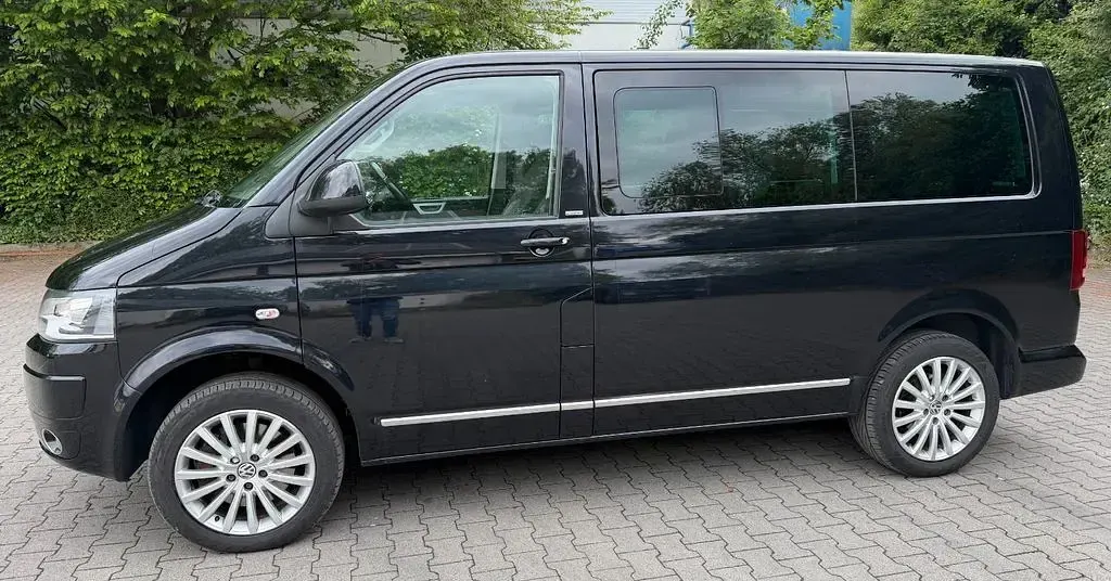 Gebraucht VW Transporter Life 179 PS (131 kW) 2013 Schwarz Van