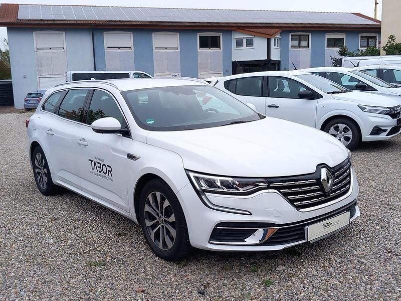 Gebraucht Renault Talisman GrandTour Zen 159 PS (116 kW) 2022 Gletscherweiss Kombi