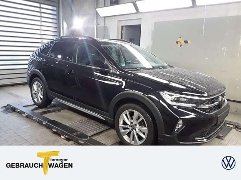 Schwarz Gebraucht 2024 VW Taigo Move SUV | 25.690 € (Guter Preis) - Bild 1/4