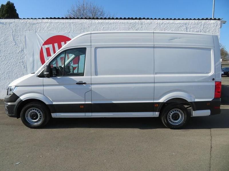 Gebraucht VW Crafter 177 PS (130 kW) 2023 Candyweiß Van