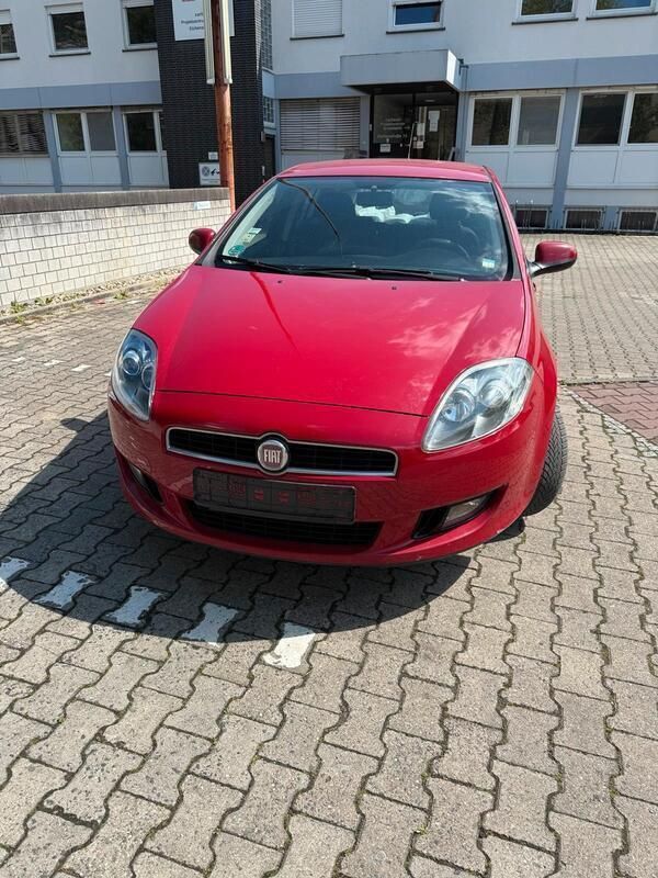 Rot Gebraucht 2013 Fiat Bravo Kleinwagen | 2.999 € (Guter Preis) - Bild 1/4