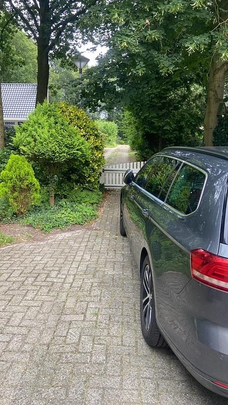 Gebraucht VW Passat Comfortline 150 PS (110 kW) 2016 Grau Kombi
