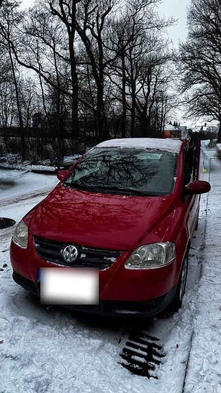 Usado VW Fox 55 HP (40 kW) 2008 Vermelho Citadino