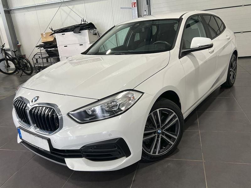 Weiß Gebraucht 2020 BMW 116 Advantage Kleinwagen | 19.995 € (Etwas zu teuer) - Bild 1/4