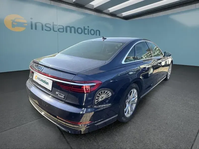 Gebraucht Audi A8 286 PS (210 kW) 2024 Blau Limousine