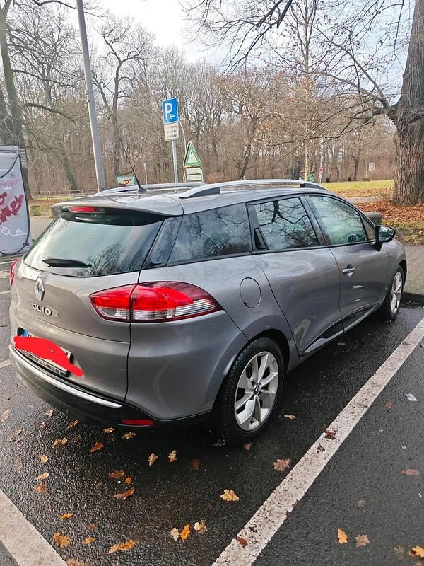 Gebraucht Renault Clio GrandTour LIMITED 118 PS (86 kW) 2016 Grau Kombi