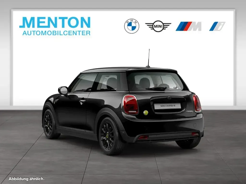 Gebraucht Mini Cooper SE 135 kW (184 PS) 2023 Schwarz Kleinwagen