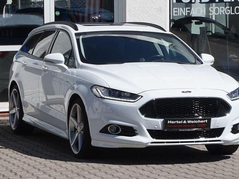 Frostweiß Gebraucht 2017 Ford Mondeo ST-Line Kombi | 17.590 € (Etwas zu teuer) - Bild 1/4