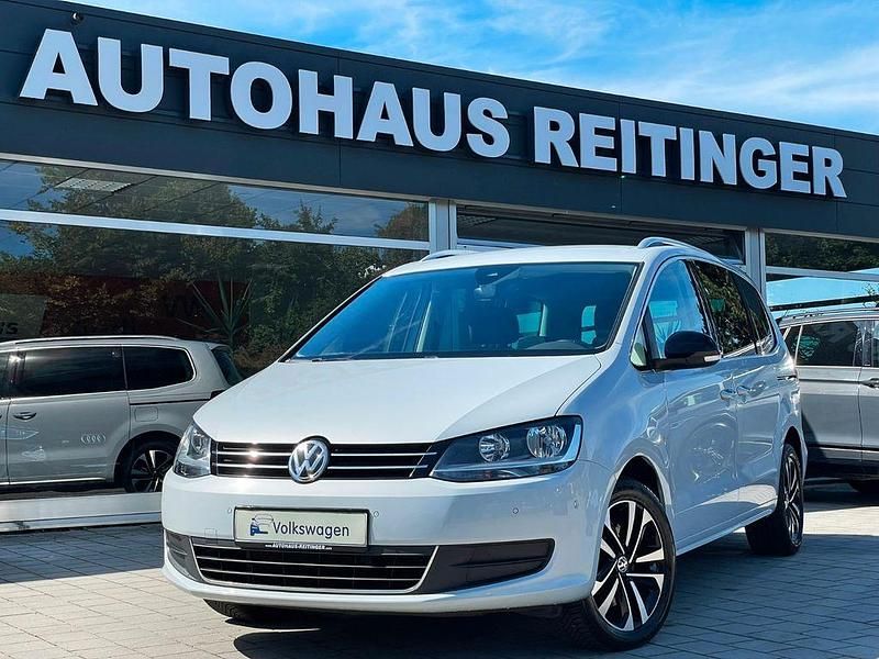 Silber Gebraucht 2020 VW Sharan IQ Drive Van / Kleinbus | 24.500 € (Fairer Preis) - Bild 1/4