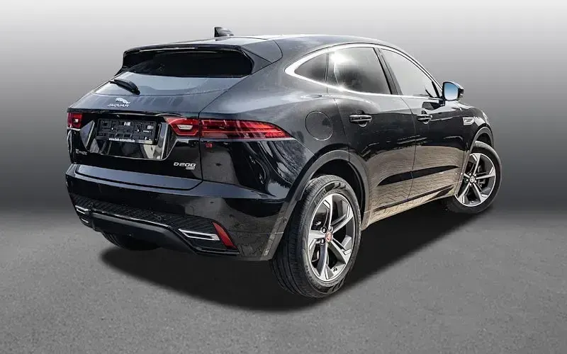 Second-hand Jaguar E-Pace R-Dynamic 204 CP (150 kW) 2021 Negru SUV