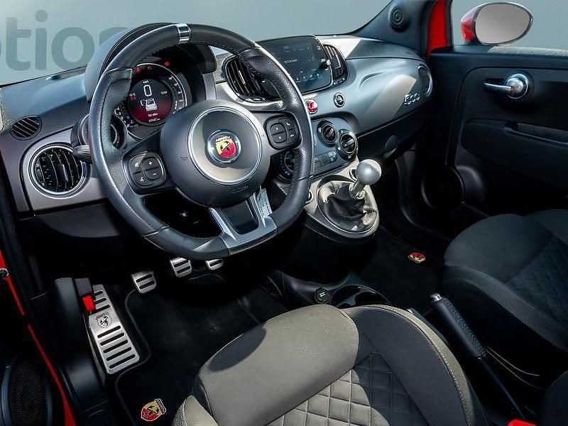 Gebraucht Abarth 500C 165 PS (121 kW) 2023 Rot Cabrio
