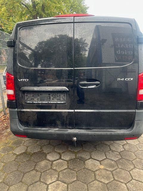 Gebraucht Mercedes Vito 114 PS (83 kW) 2016 Blau Van