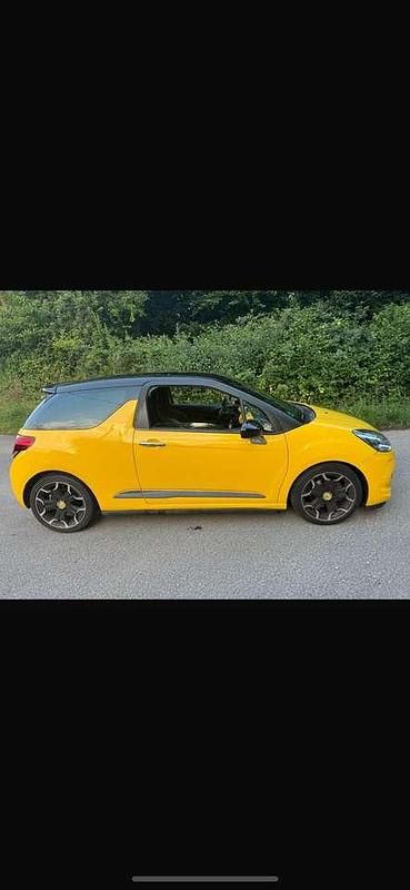 Gebraucht Citroën DS3 Sport Chic 156 PS (114 kW) 2010 Beige Kleinwagen