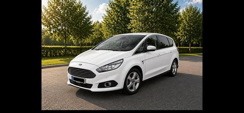 Second-hand Ford S-MAX Titanium 150 CP (110 kW) 2017 Alb Monovolum