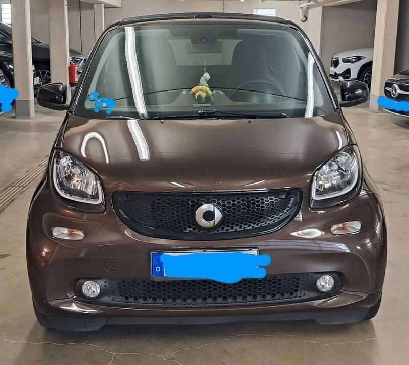 Braun Gebraucht 2018 Smart ForTwo Cabrio Prime Cabrio | 12.500 € (Superpreis) - Bild 1/4