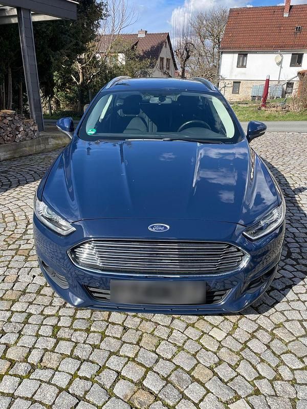 Gebraucht Ford Mondeo Trend 150 PS (110 kW) 2015 Blau Kombi