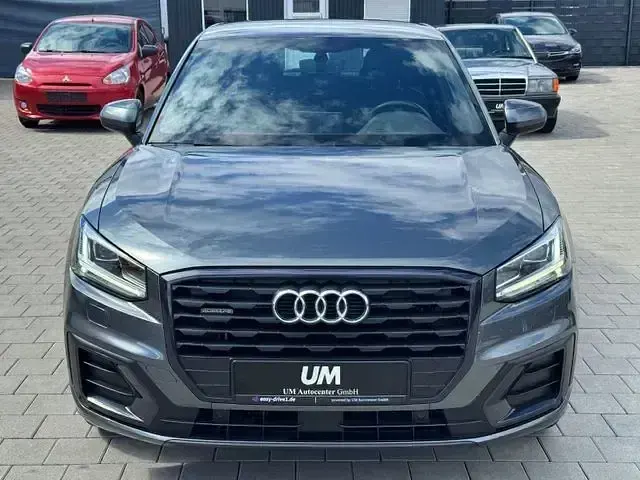 Używany Audi Q2 S-Line 150 KM (110 kW) 2017 Szary SUV