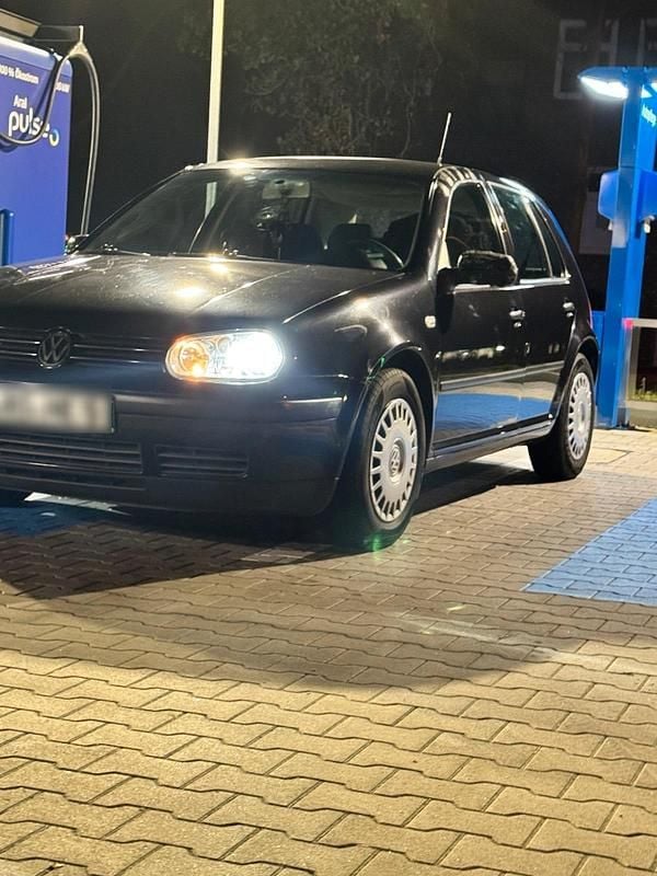 Gebraucht VW Golf IV 102 PS (75 kW) 2003 Schwarz Limousine
