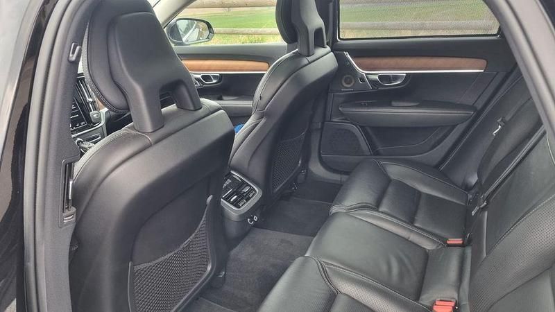 Gebraucht Volvo V90 Inscription 235 PS (172 kW) 2016 Schwarz Kombi