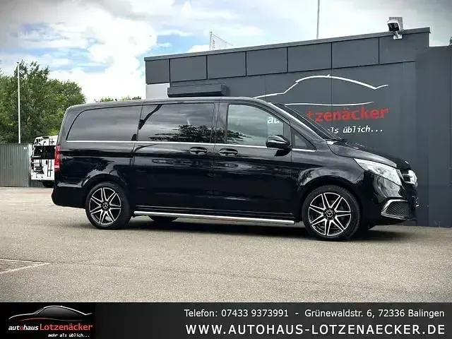 Gebraucht Mercedes V300 Avantgarde 239 PS (175 kW) 2020 Schwarz Van / Kleinbus