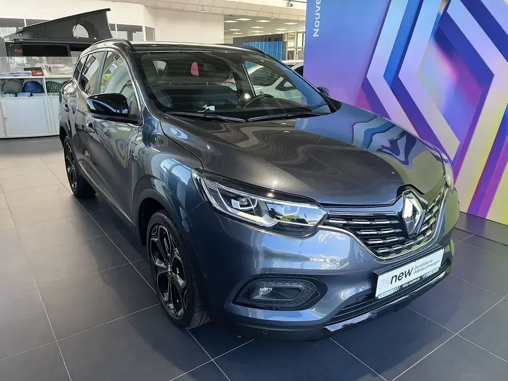 Gebraucht Renault Kadjar Black Edition 140 PS (102 kW) 2021 Grau SUV