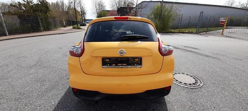 Gebraucht Nissan Juke N-Connecta 116 PS (85 kW) 2017 Gelb SUV