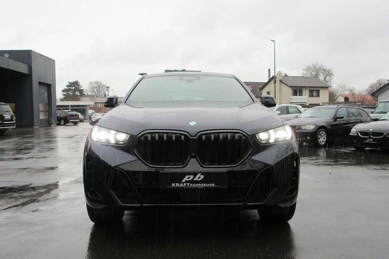 Gebraucht BMW X6 M Sport 352 PS (258 kW) 2024 Carbonschwarz metallic SUV