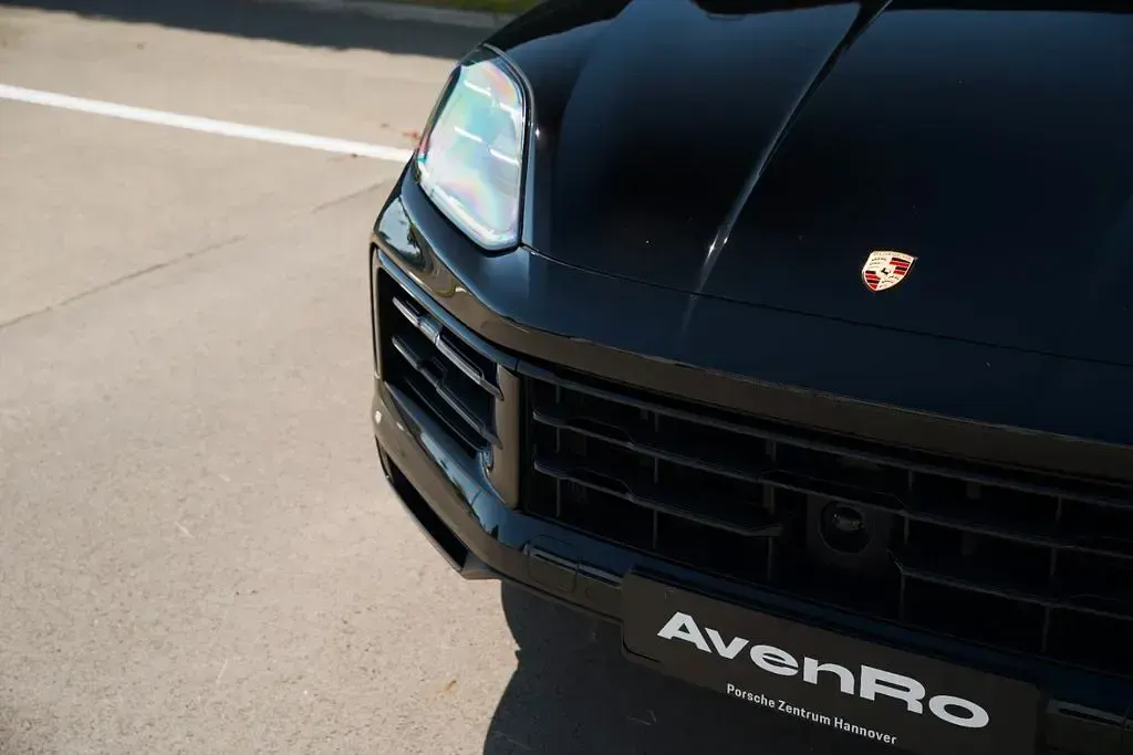 Gebraucht Porsche Cayenne S 475 PS (349 kW) 2024 Schwarz SUV