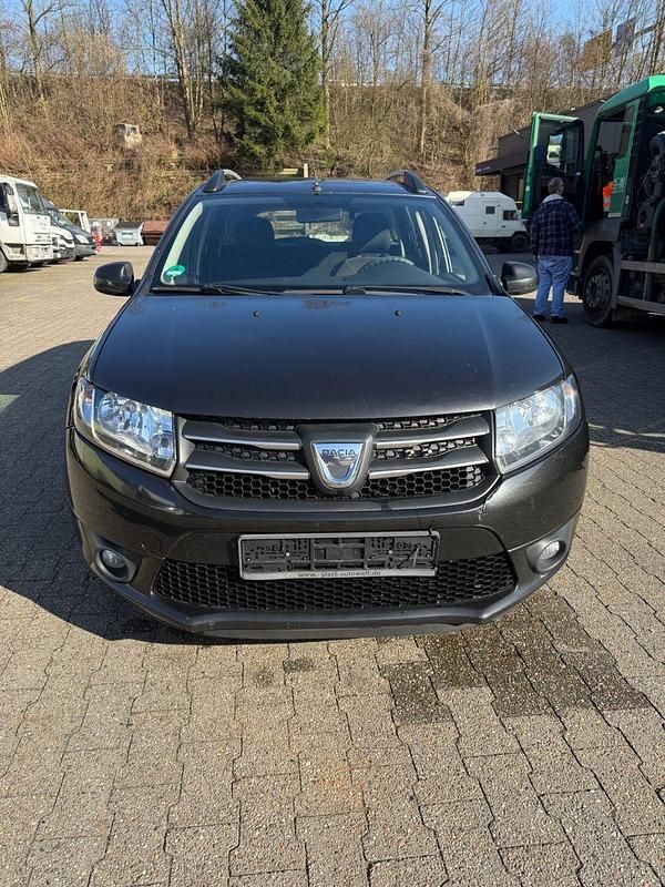 Gebraucht Dacia Logan MCV Lauréate 90 PS (66 kW) 2015 Schwarz Kombi