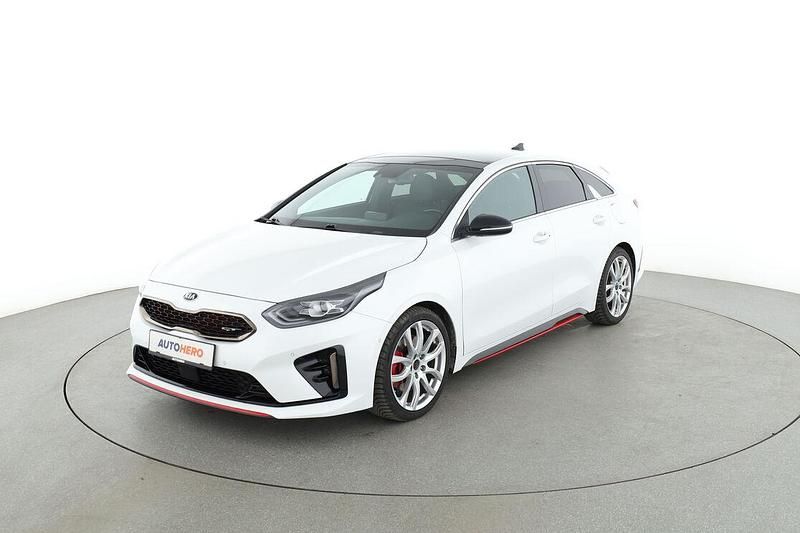 Weiß Gebraucht 2019 Kia ProCeed Kleinwagen | 19.250 € (Fairer Preis) - Bild 1/3