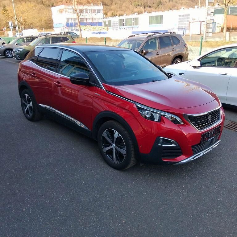 Rot Gebraucht 2019 Peugeot 3008 GT-line SUV | 17.890 € (Fairer Preis) - Bild 1/4