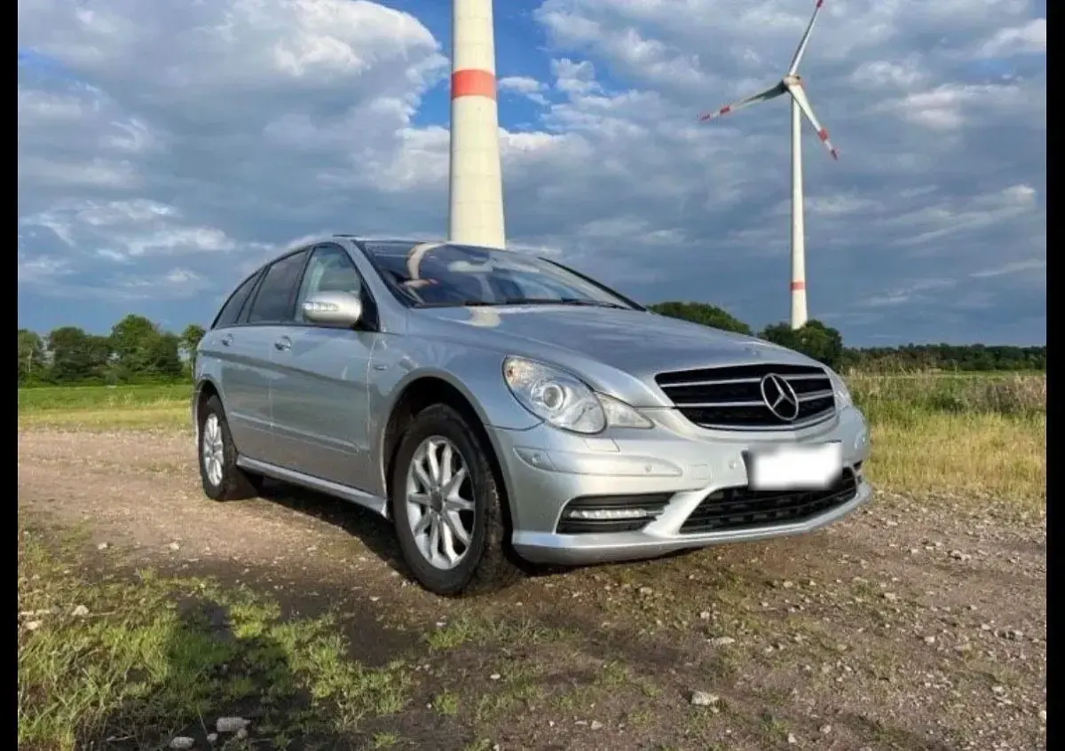 Gebraucht Mercedes R300 AMG line 190 PS (139 kW) 2010 Silber Kombi