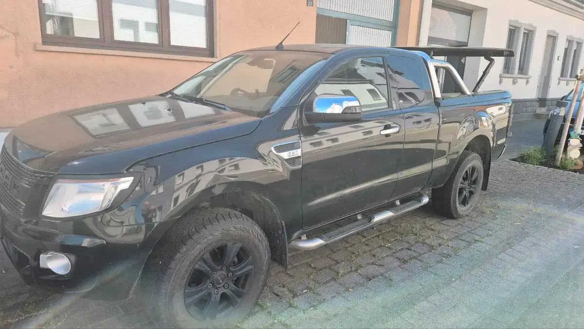 Second-hand Ford Ranger 150 CP (110 kW) 2015 Negru Pickup