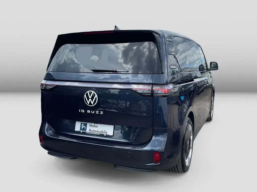Gebraucht VW ID. Buzz Pro 210 kW (286 PS) 2025 Starlight blue metallic Van / Kleinbus