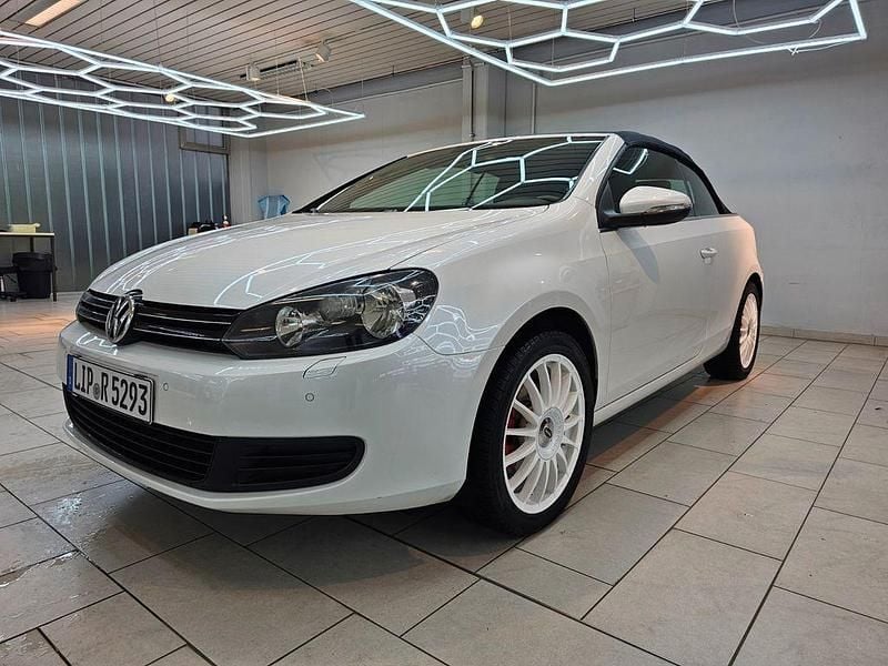 Gebraucht VW Golf Cabriolet Exclusive 105 PS (77 kW) 2014 Weiß Cabrio